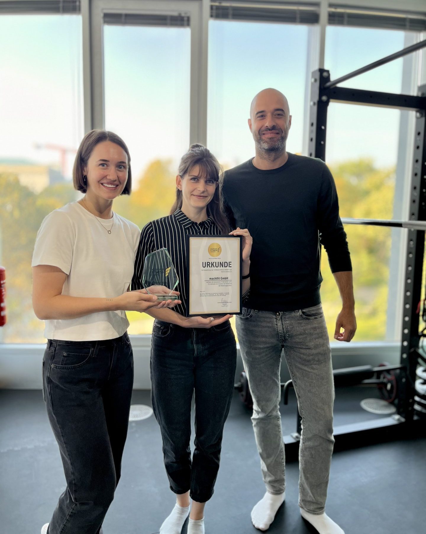 German Fitnessaward geht an Fitnessanbieter machtfit aus Berlin. Für Studios, Clubs, Fitnessanbieter, Trainer. Auszeichnung für Fitnessstudios